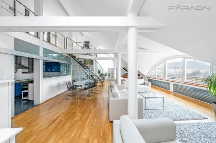 Pronájem bytu 5+kk, Praha - Nové Město, Dřevná, 250 m2