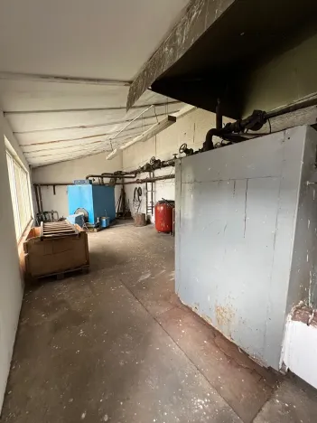 Prodej výrobních prostor, Karlovy Vary, K Přehradě, 8061 m2