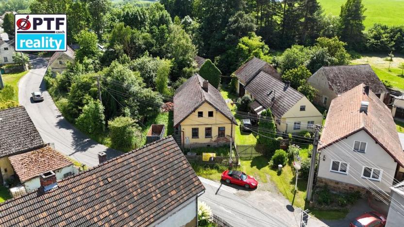 Prodej rodinného domu, Poděvousy, 80 m2