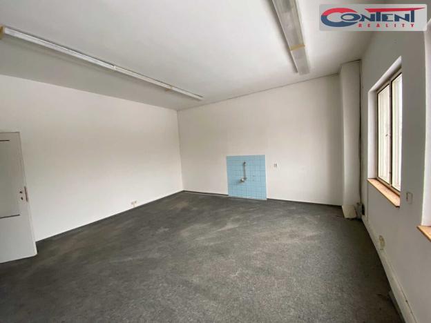 Pronájem výrobních prostor, Nýřany, Šůlova, 1500 m2