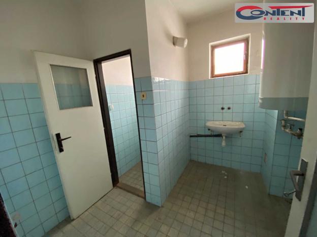 Pronájem výrobních prostor, Nýřany, Šůlova, 1500 m2