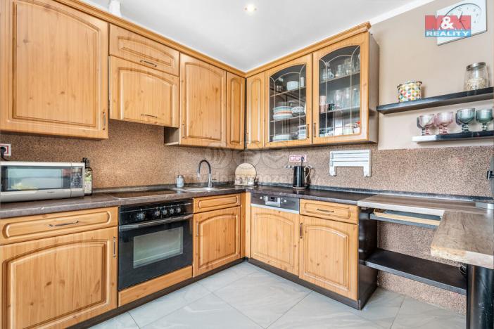 Prodej bytu 3+1, Děčín - Děčín II-Nové Město, Dvořákova, 74 m2