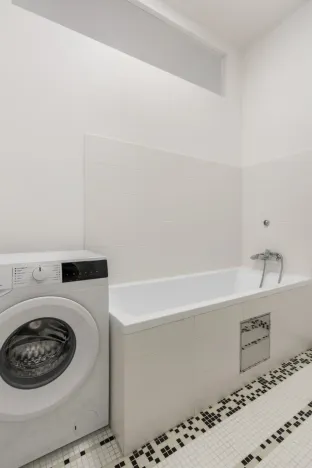 Pronájem bytu 3+kk, Poděbrady - Poděbrady II, nám. T.G.Masaryka, 74 m2