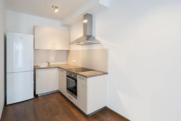 Pronájem bytu 1+kk, Praha - Třebonice, U Radosti, 30 m2