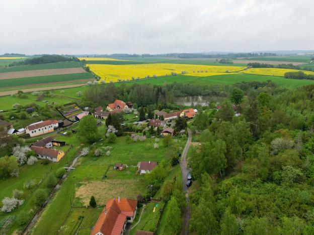 Prodej pozemku pro bydlení, Vápovice, 890 m2