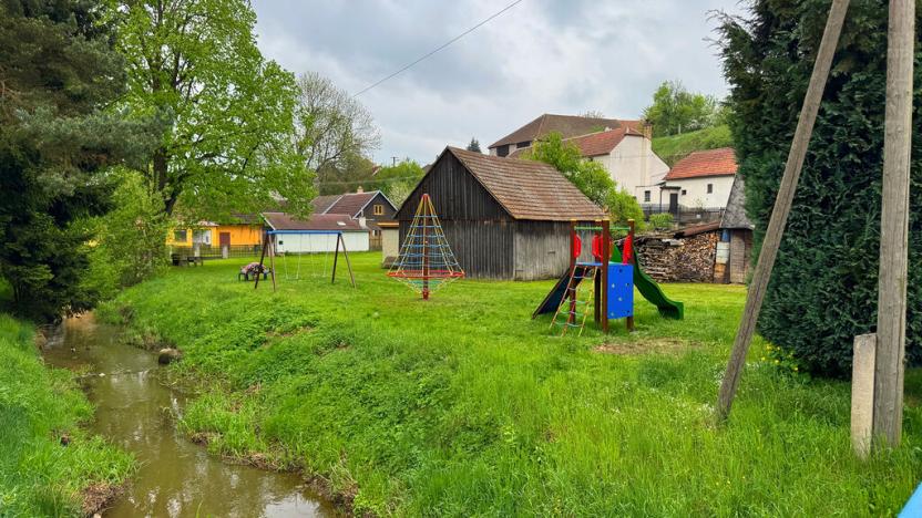 Prodej pozemku pro bydlení, Vápovice, 890 m2