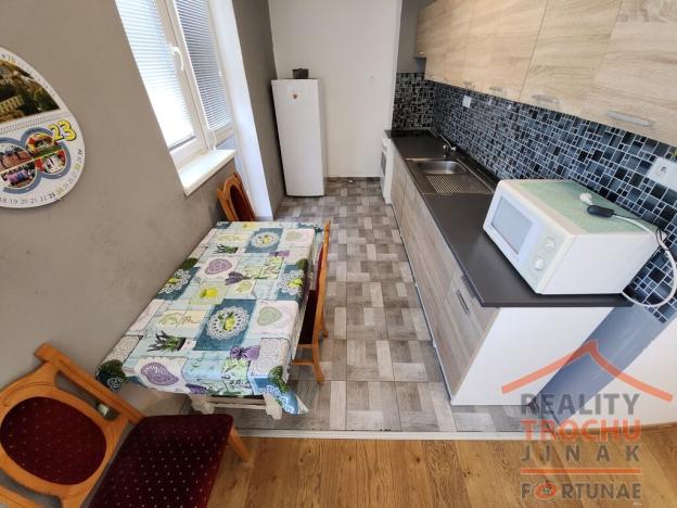 Prodej bytu 2+kk, Rokytnice v Orlických horách, Sídliště 1. máje, 60 m2