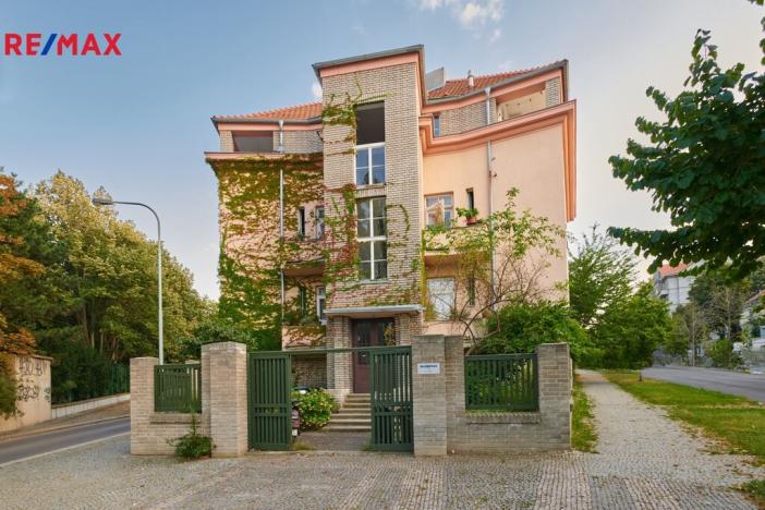 Pronájem kanceláře, Praha - Bubeneč, Bubenečská, 49 m2