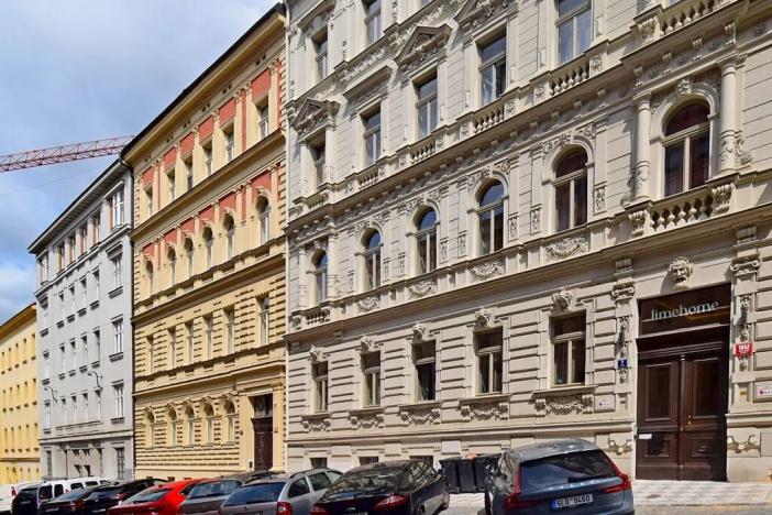 Pronájem bytu 1+kk, Praha - Nové Město, Hálkova, 33 m2
