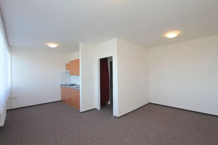 Pronájem bytu 1+kk, Hradec Králové, Akademika Heyrovského, 28 m2