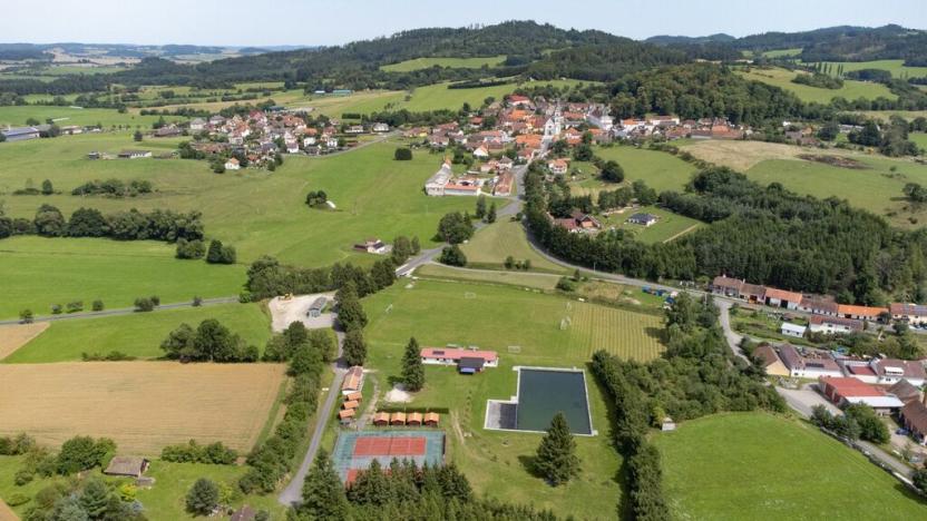 Prodej rodinného domu, Žihobce, 200 m2