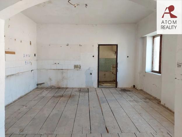 Prodej rodinného domu, Nebužely, 300 m2