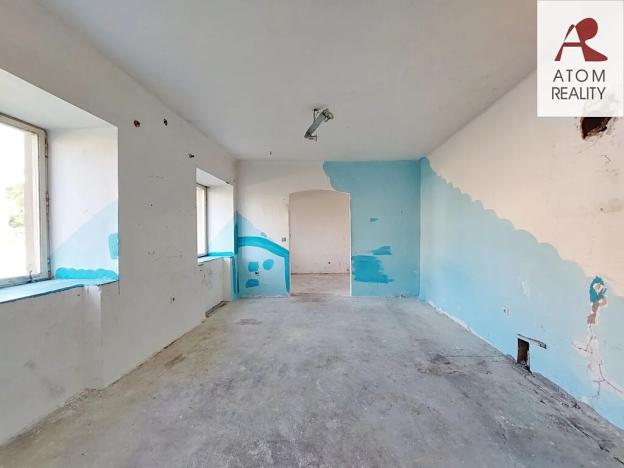 Prodej rodinného domu, Nebužely, 300 m2