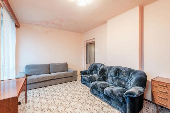 Prodej rodinného domu, Velim, náměstí Obránců míru, 180 m2