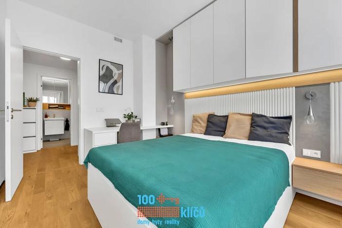 Prodej bytu 2+kk, Praha - Holešovice, U průhonu, 50 m2