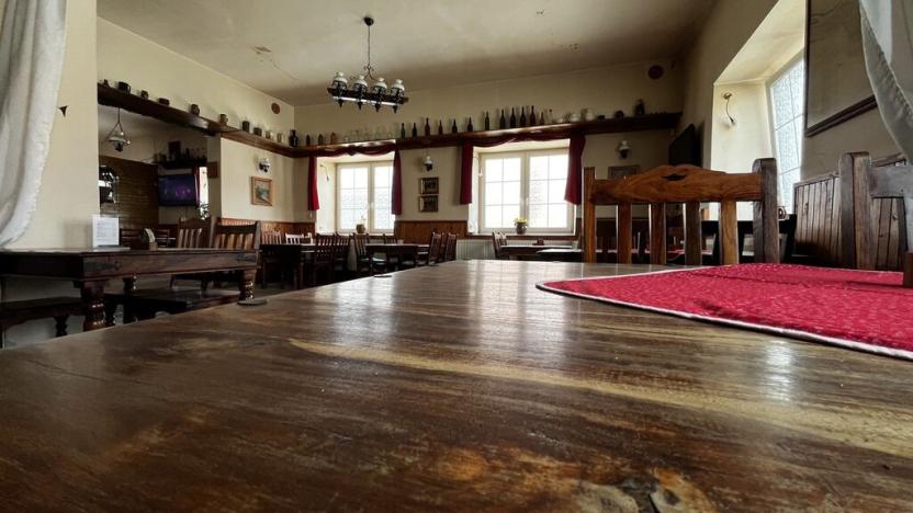 Prodej restaurace, Liblice, 392 m2