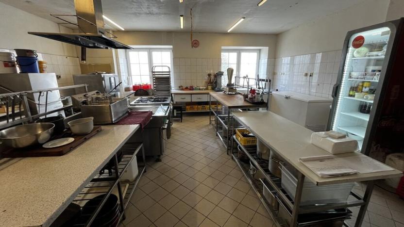 Prodej restaurace, Liblice, 392 m2