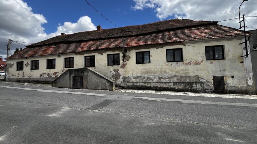 Prodej restaurace, Liblice, 392 m2