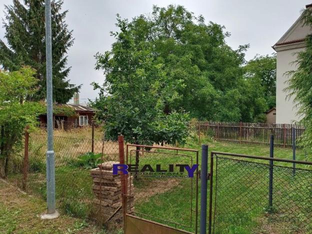 Prodej zahrady, Jesenice, Školní, 86 m2