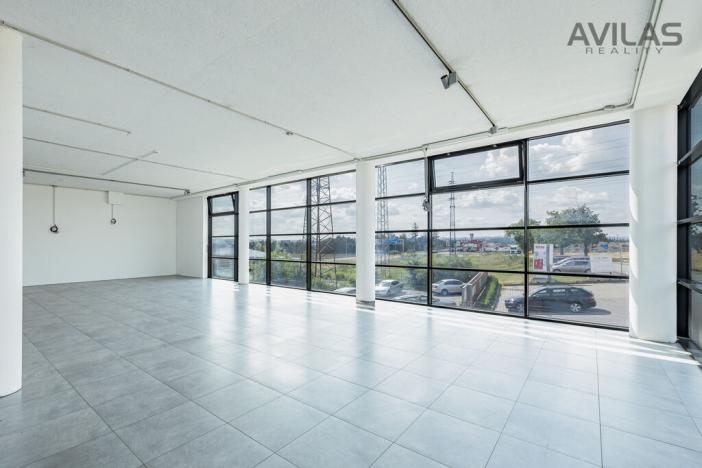 Pronájem obchodního prostoru, Benešov - Pomněnice, 100 m2