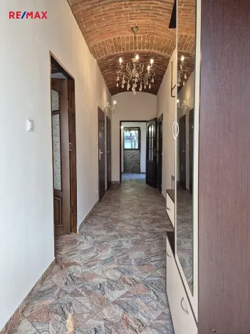 Prodej rodinného domu, Vraný, 199 m2