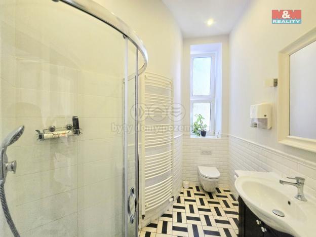 Prodej bytu 3+1, Praha - Smíchov, Zborovská, 89 m2