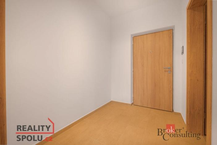 Pronájem bytu 1+kk, Plzeň - Jižní Předměstí, Měděná, 36 m2