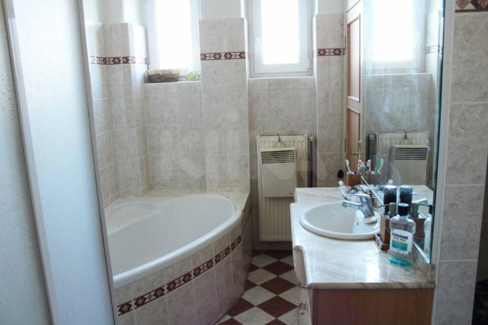 Prodej výrobních prostor, Dolní Lukavice, 3984 m2