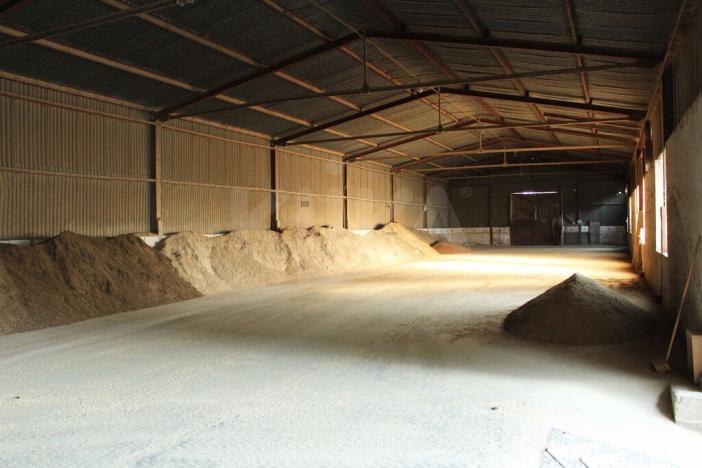 Prodej výrobních prostor, Dolní Lukavice, 3984 m2