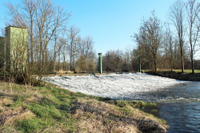 Prodej výrobních prostor, Dolní Lukavice, 3984 m2