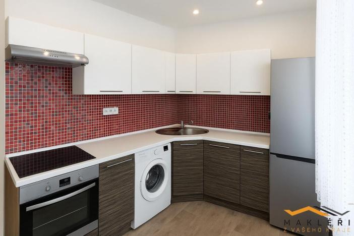 Prodej bytu 4+1, Nová Bystřice, Tovární, 82 m2