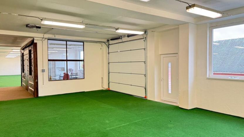 Pronájem obchodního prostoru, Polepy, 1200 m2