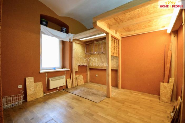 Prodej bytu 2+1, Karlovy Vary, náměstí Dr. M. Horákové, 55 m2