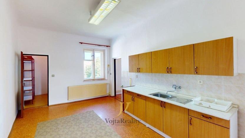 Pronájem bytu 3+1, Olomouc, Chválkovická, 103 m2