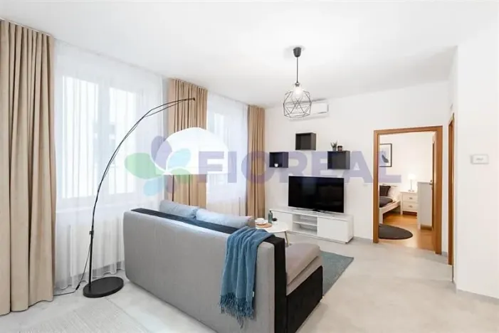 Pronájem bytu 2+kk, Praha - Nové Město, Klimentská, 62 m2