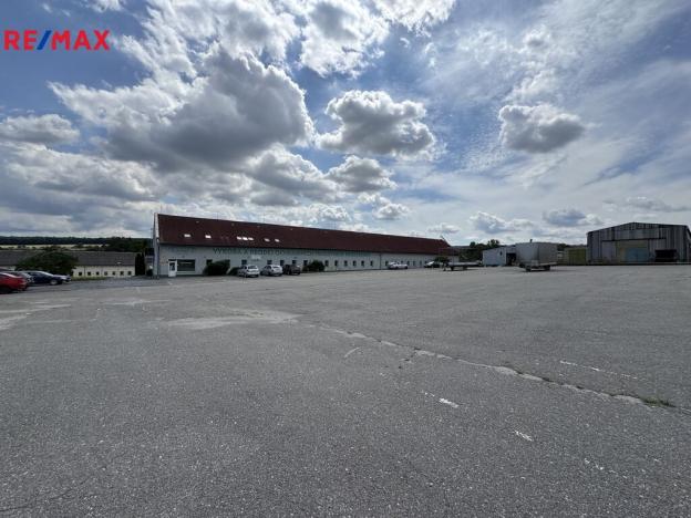 Prodej výrobních prostor, Věžky, 2322 m2