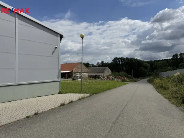 Prodej výrobních prostor, Věžky, 2322 m2