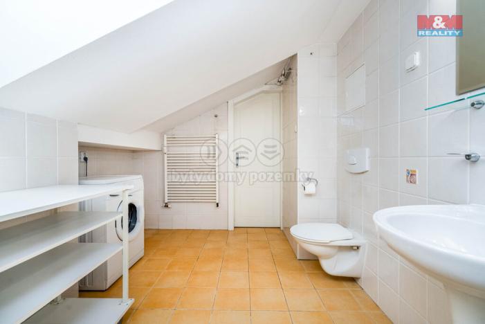 Prodej bytu 2+1, Praha - Kyje, Lipnická, 75 m2