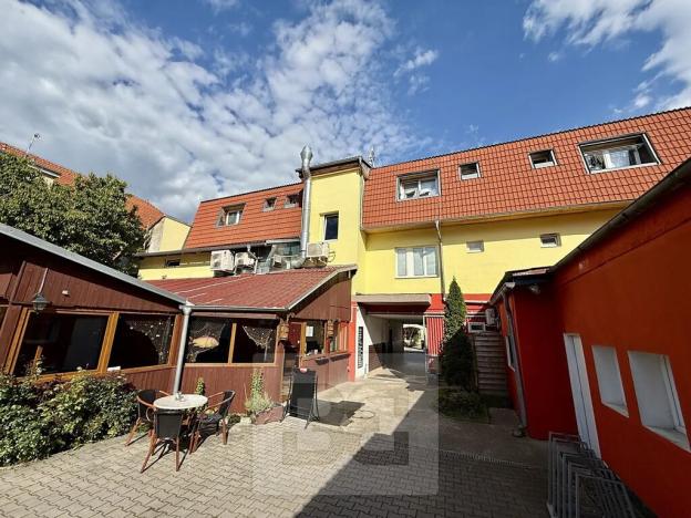 Prodej činžovního domu, Praha - Vinoř, Mladoboleslavská, 657 m2