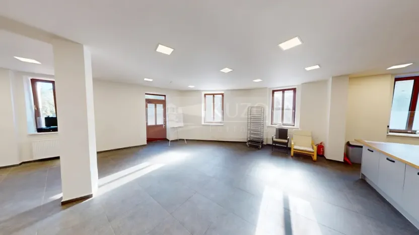 Pronájem restaurace, Příbram, Březnická, 144 m2