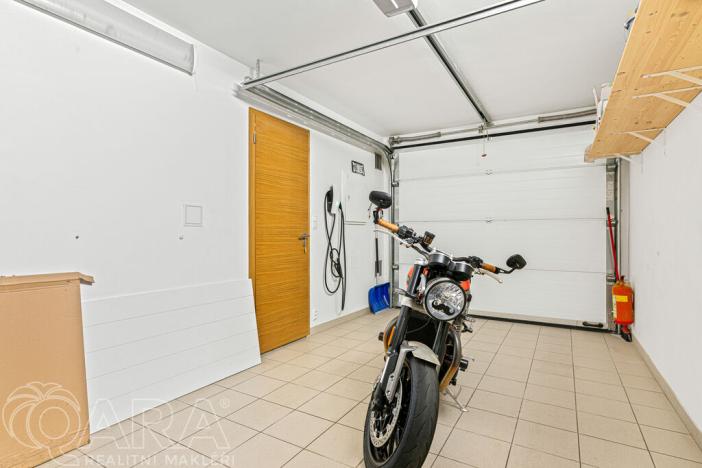 Prodej rodinného domu, Roztoky, Zvoncová, 153 m2