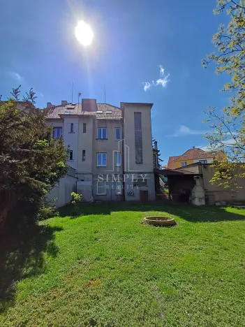 Prodej obchodního prostoru, Praha - Hostivař, Herbenova, 360 m2