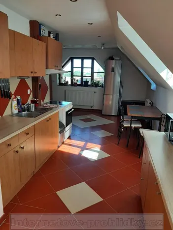 Pronájem bytu 3+kk, Buštěhrad, Bezručova, 83 m2