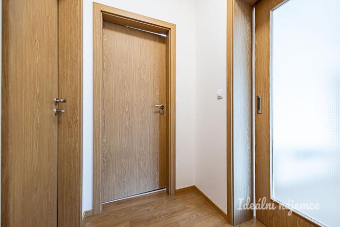 Pronájem bytu 3+kk, Praha - Vysočany, Ocelářská, 82 m2