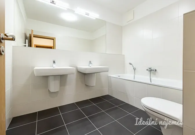 Pronájem bytu 3+kk, Praha - Vysočany, Ocelářská, 82 m2
