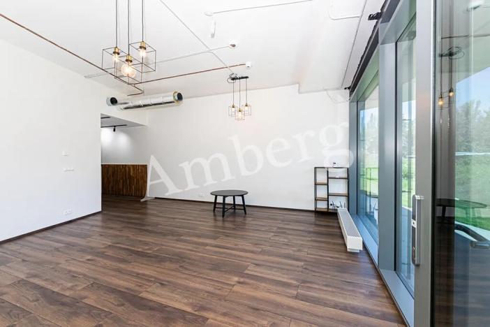 Prodej obchodního prostoru, Praha - Karlín, Karolinská, 59 m2