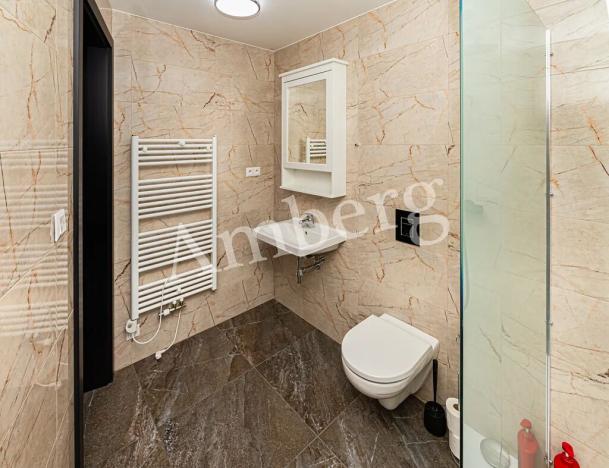 Prodej obchodního prostoru, Praha - Karlín, Karolinská, 59 m2