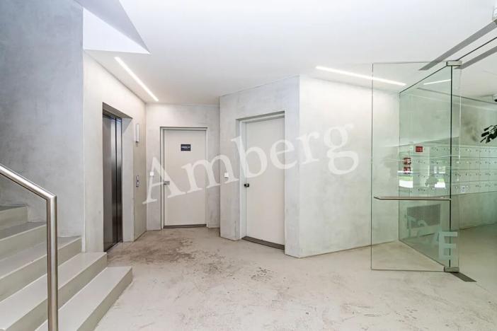 Prodej obchodního prostoru, Praha - Karlín, Karolinská, 59 m2