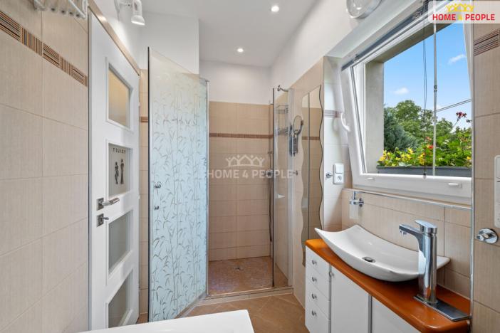 Prodej komerční nemovitosti, Řevnice, Hálkova, 159 m2