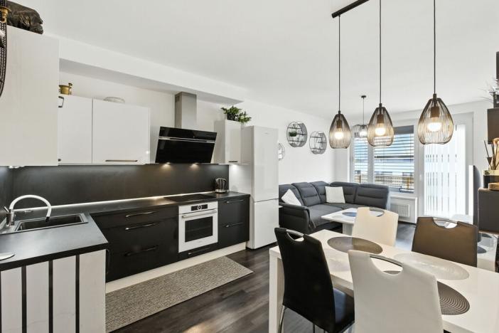 Prodej bytu 2+kk, Praha - Dolní Měcholupy, Honzíkova, 57 m2